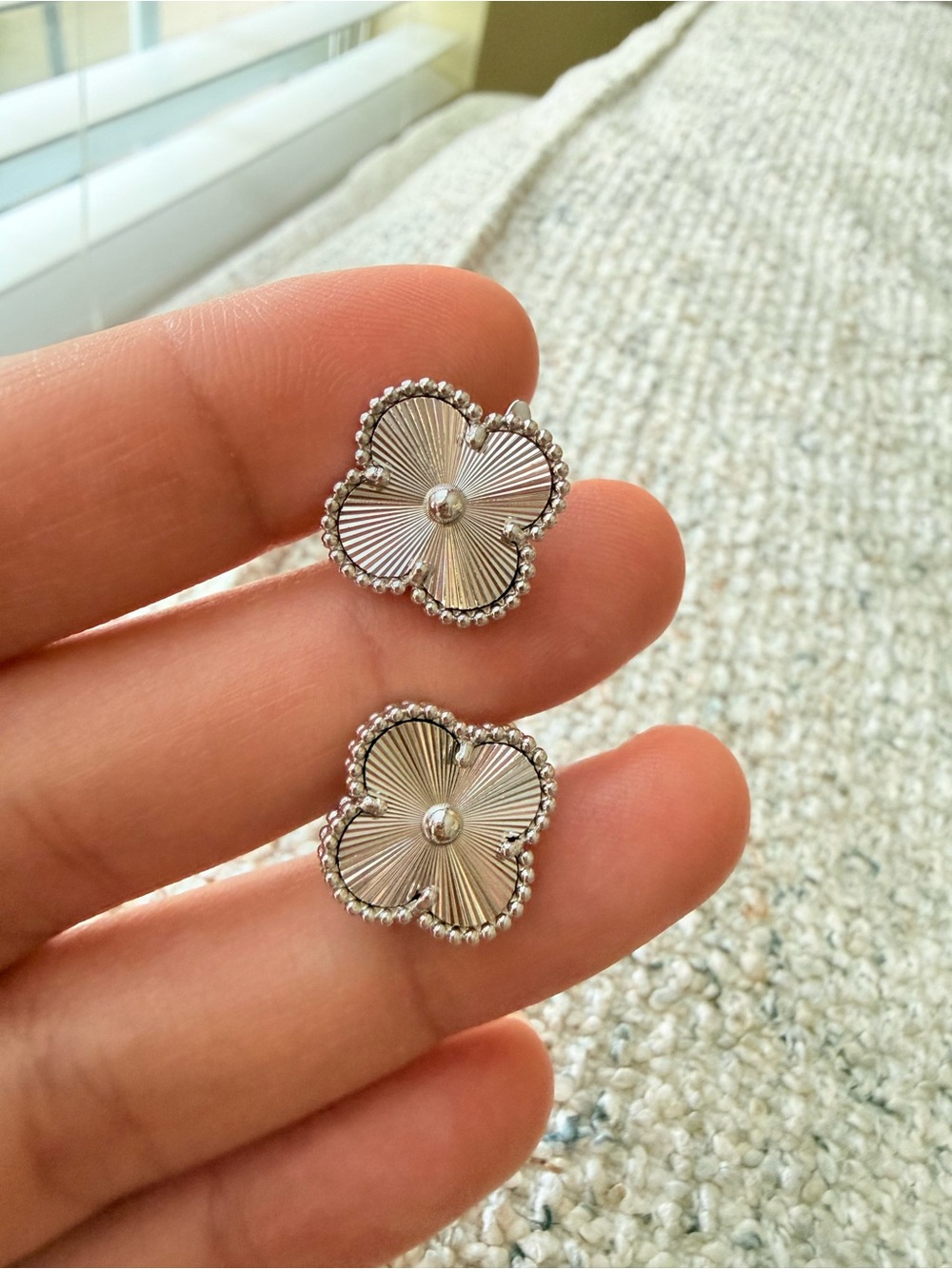 Silver Floral Clip-On Earrings Luxury Look - Picture 3 of 7